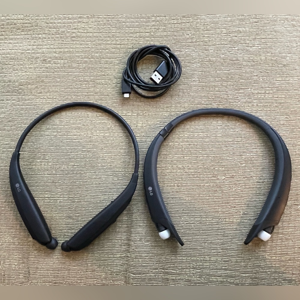 LG TONE Ultra Α Bluetooth Wireless Stereo Neckband Earbuds (Hbs-830) - Black (2)